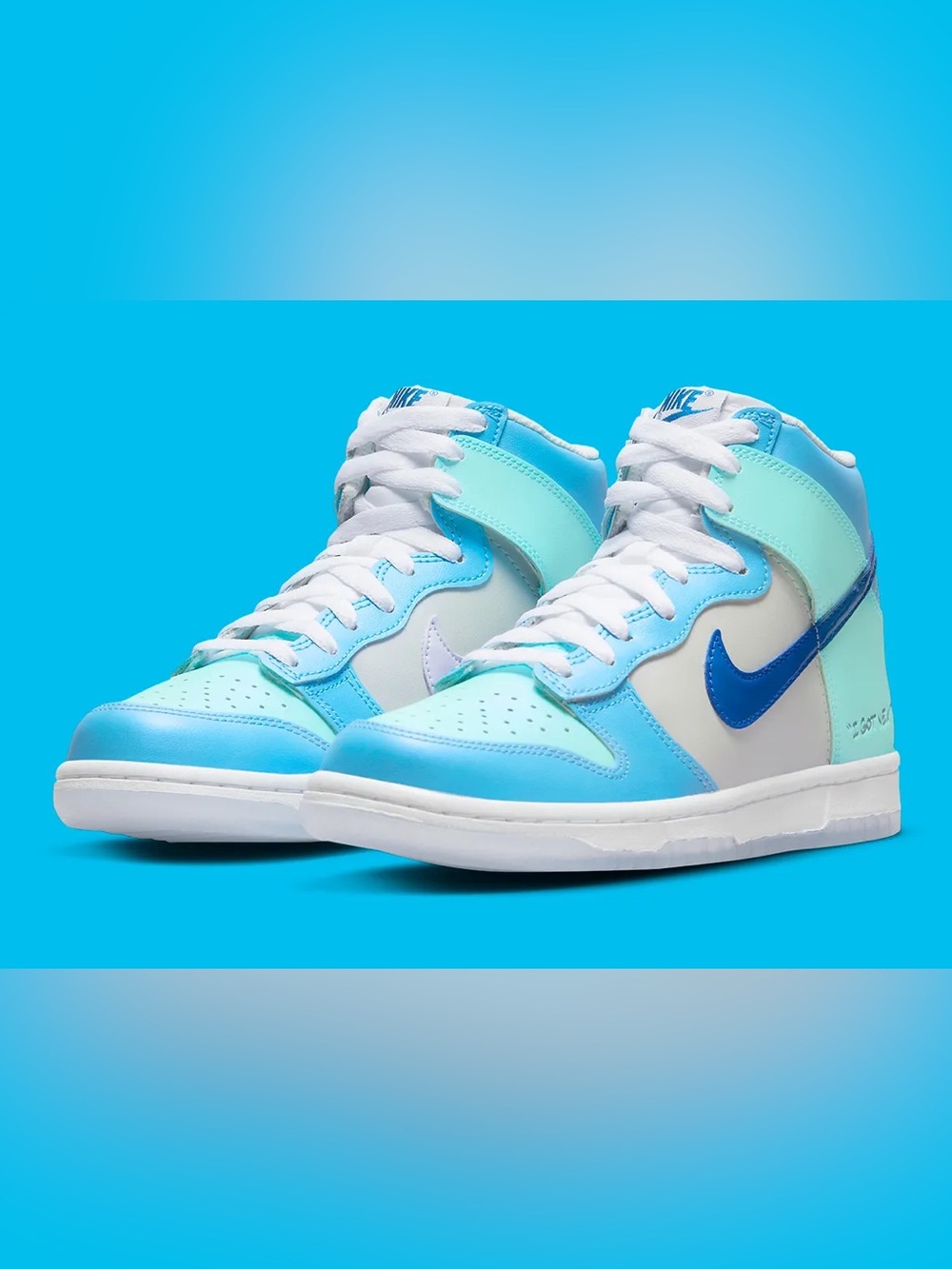 Nike Kids' Dunk High-Top Sneakers in Aqua and White GS Size 5y